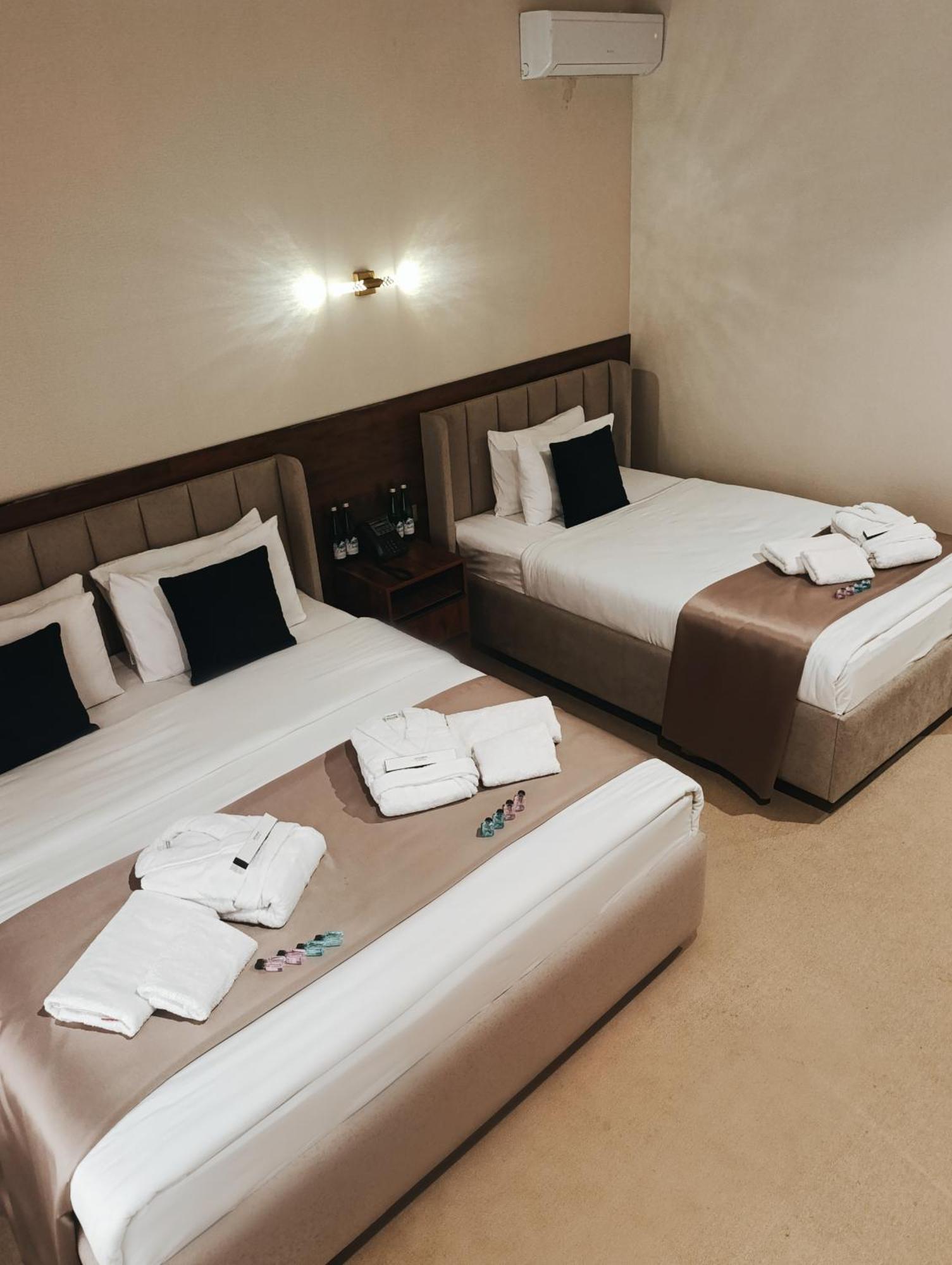 Grand Karavan Hotel Tashkent Exterior photo